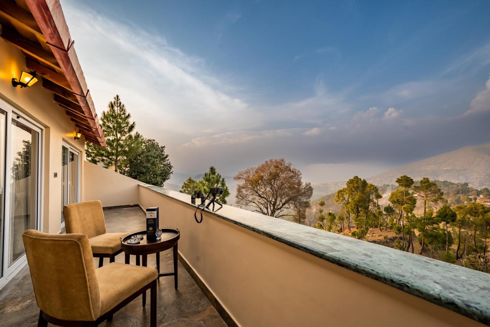 Little Frida- The Dak Bungalows Mukteshwar Kültér fotó